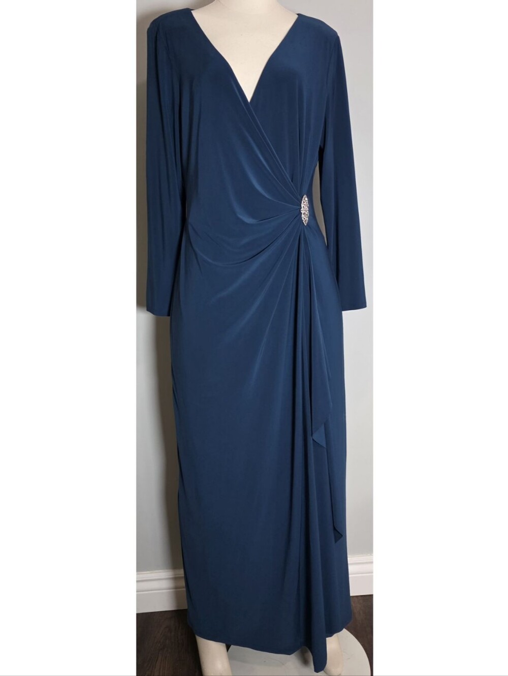 Lauren Ralph Lauren Navy Long-Sleeve Draped Evening Gown with Rhinestone Brooch